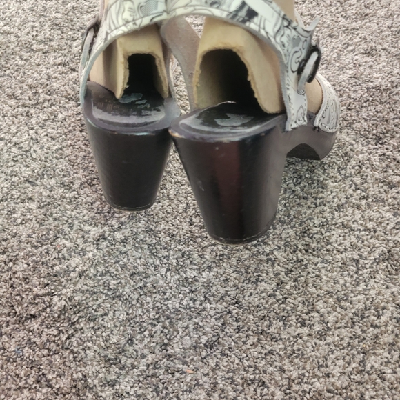 RARE DISCONTINUED HARD TO FIND Sven Comic Book Clogs 39 - Picture 5 of 14